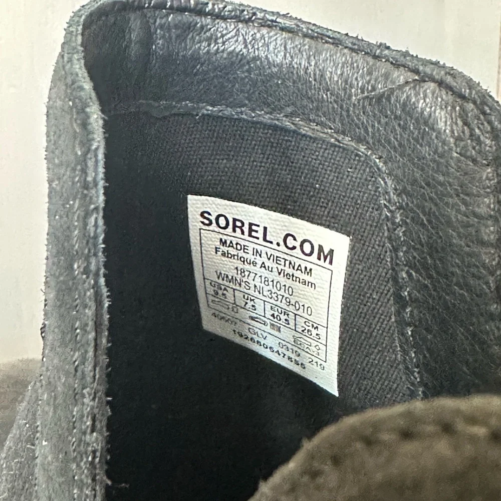 Sorel Lolla Cut-Out Leather Suede Booties Boots 9.5